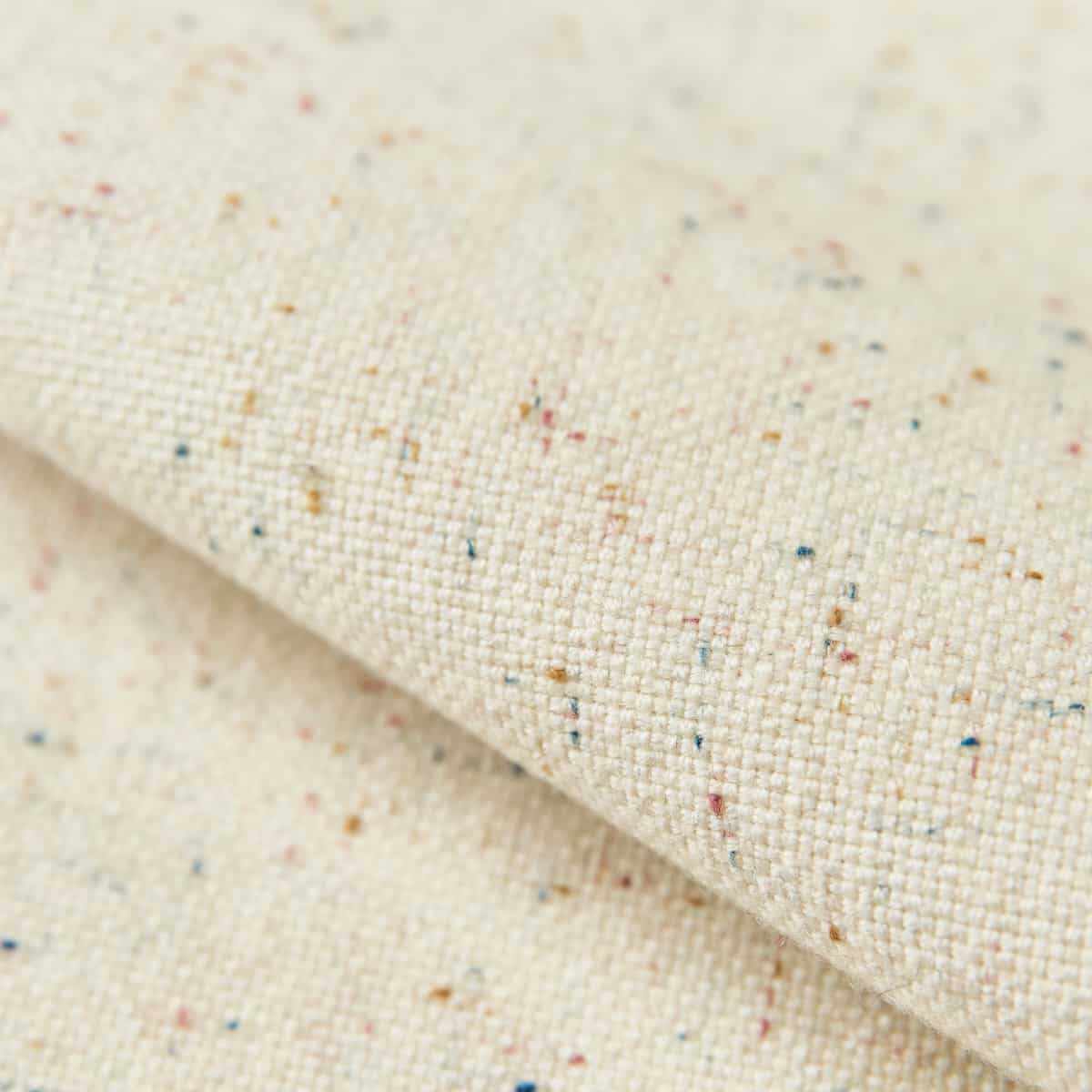 W19518-Upholstered furniture, sofa, panel, curtain, pillow 55%A 25%N 20%W 10%C 