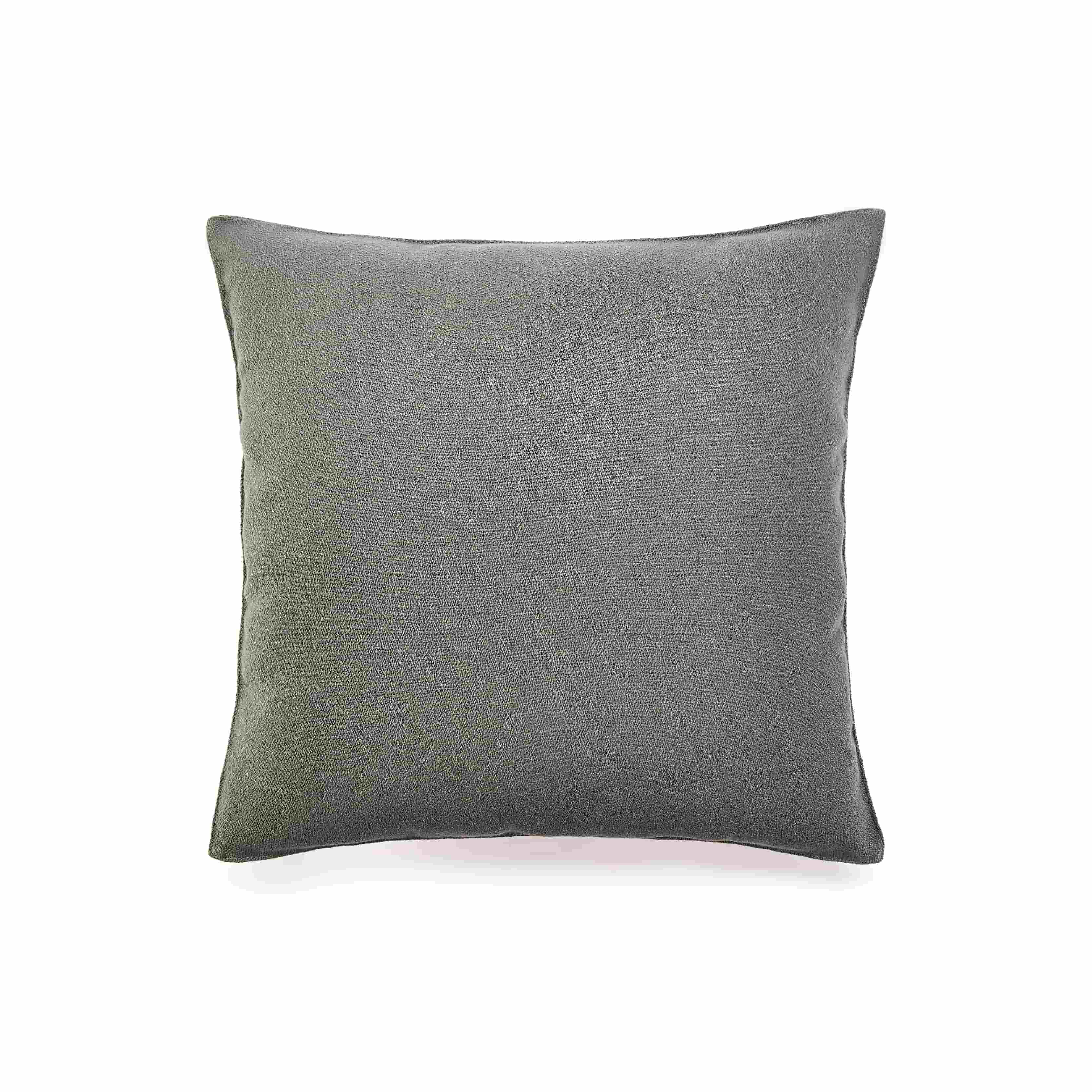 P17112-17 pillow 70%A30%W